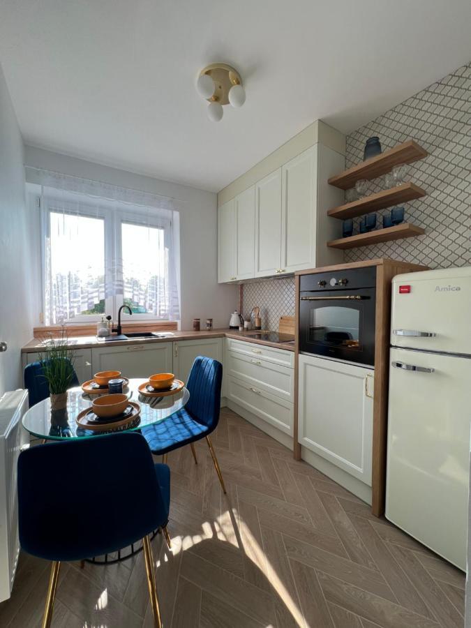 B&W Luxurious Apartment In The Heart Of Wrocław Extérieur photo